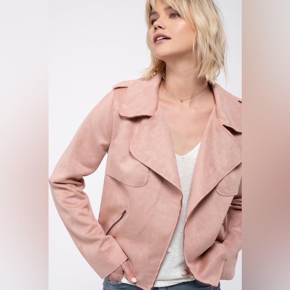 🎉🎉🎉Host Pick 🎊🎊🎊Boho E & M Faux Leather Moto Jacket Soft Blush. M. NWT.